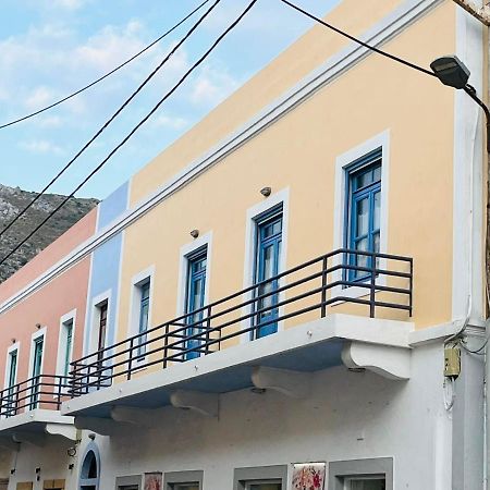 Almira Studios And Apartments Agia Marina  Exterior photo