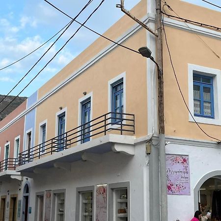 Almira Studios And Apartments Agia Marina  Exterior photo