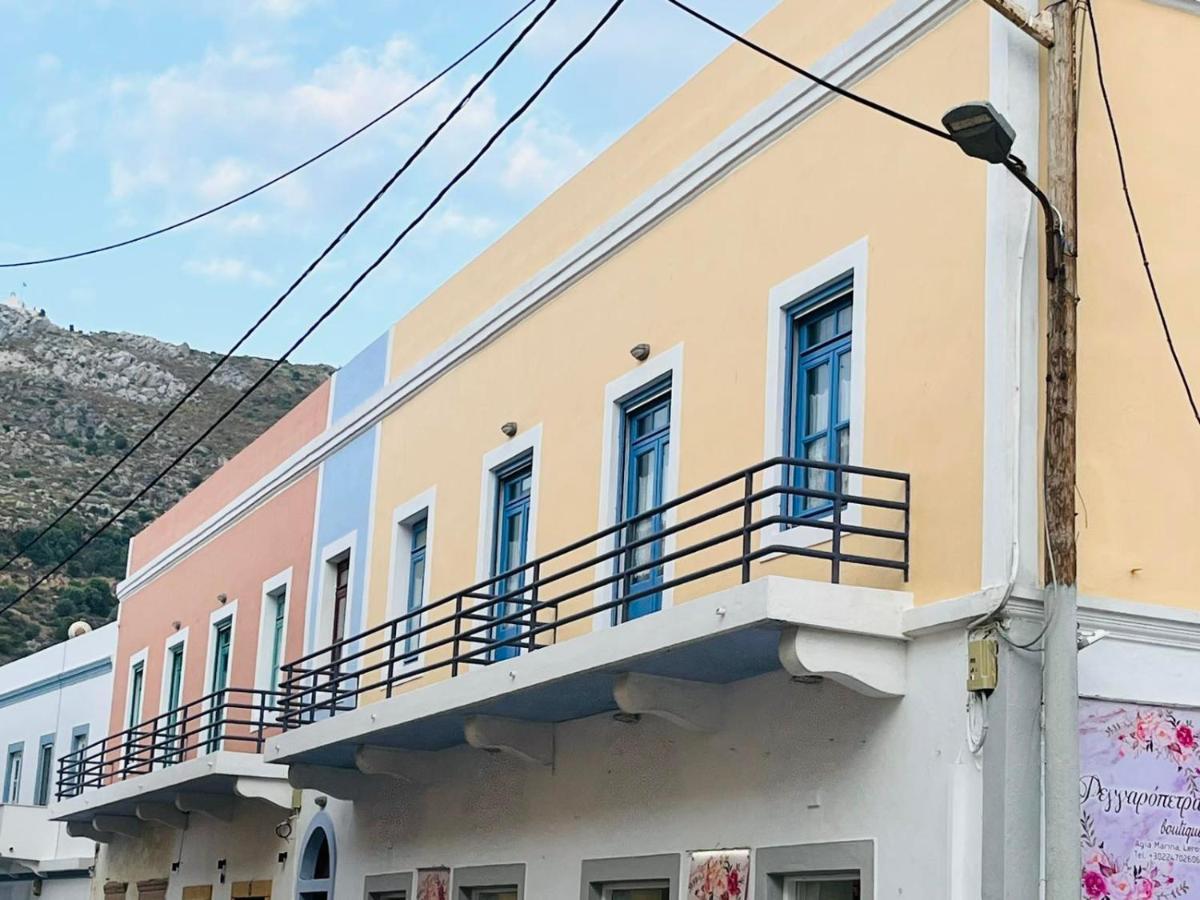 Almira Studios And Apartments Agia Marina  Exterior photo