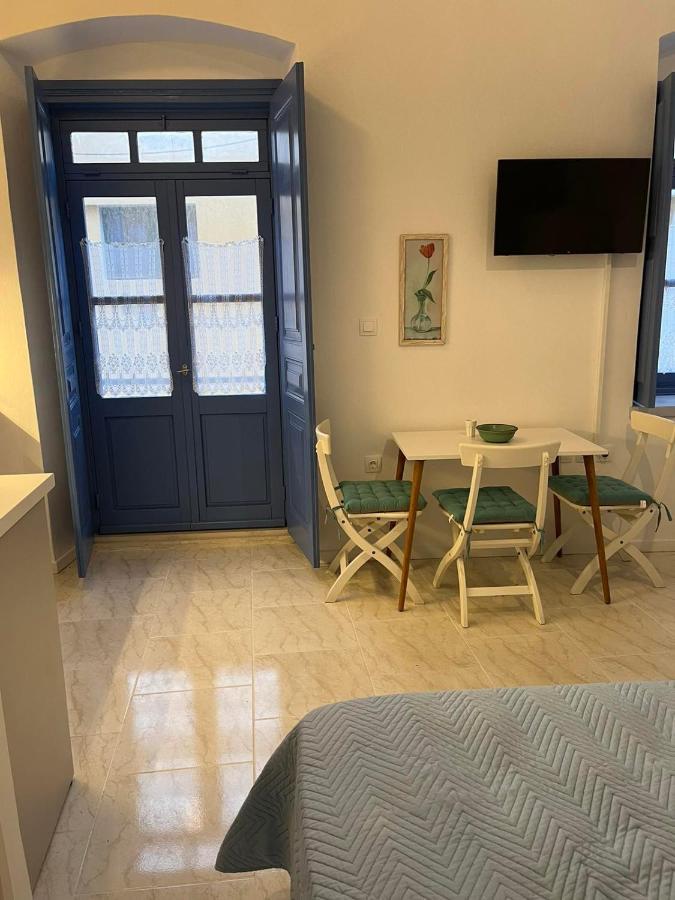 Almira Studios And Apartments Agia Marina  Exterior photo