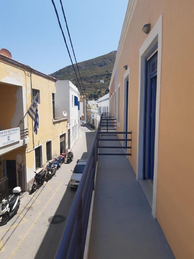 Almira Studios And Apartments Agia Marina  Exterior photo